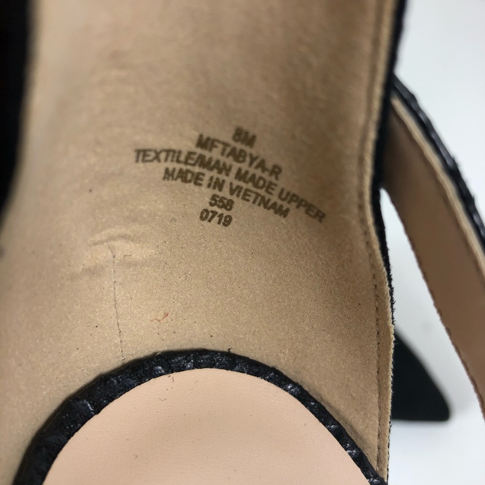 Marc Fisher High Heel Size 8M - Picture 3 of 8